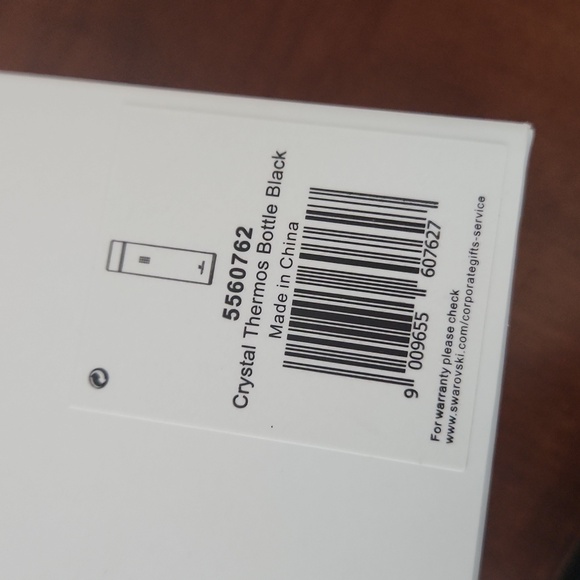 NWT Swarovski Sleek Black Thermos / Vacuum Flask with Interior Strainer Tumbler - Picture 3 of 4